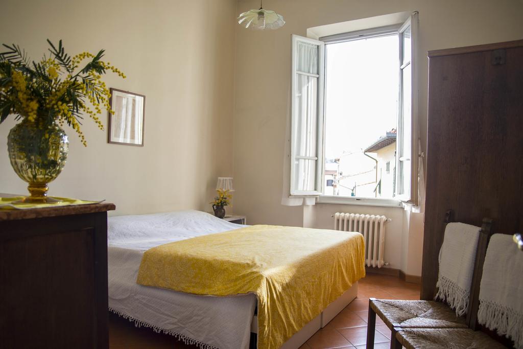 La Villa Nei Fiori Firenze Bagian luar foto