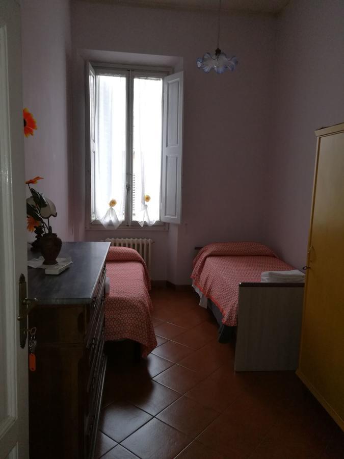 La Villa Nei Fiori Firenze Bagian luar foto