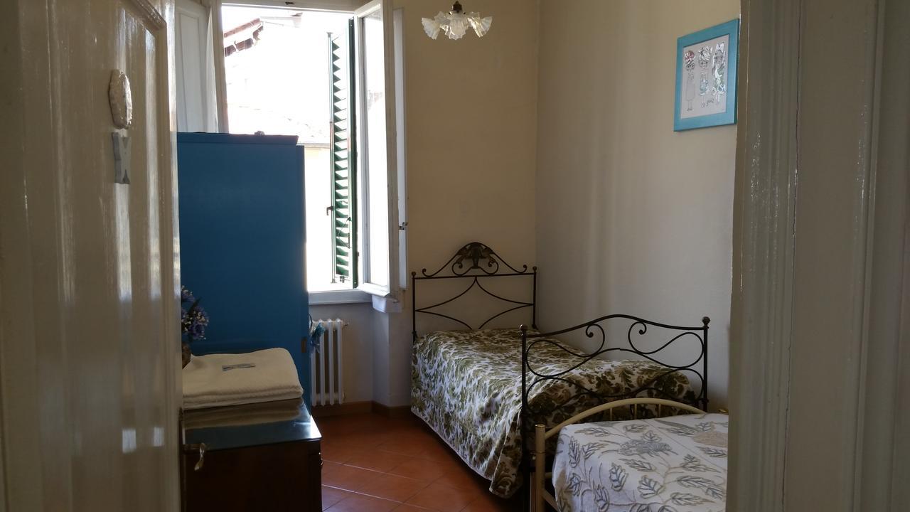La Villa Nei Fiori Firenze Bagian luar foto